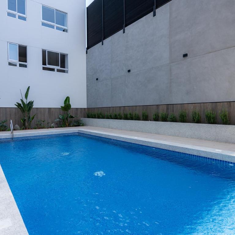 All San Isidro Apartments by Vibrant - One-Bedroom Apartment with Balcony and City View - 54