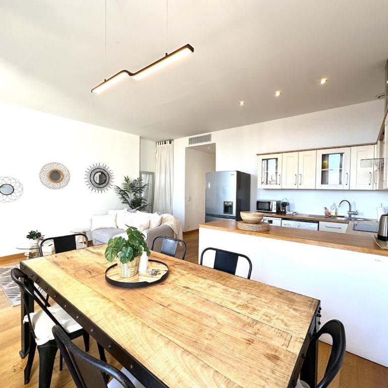 3 bedrooms with sea view - 4 min Palais & beaches - Appartement 3 Chambres - 19