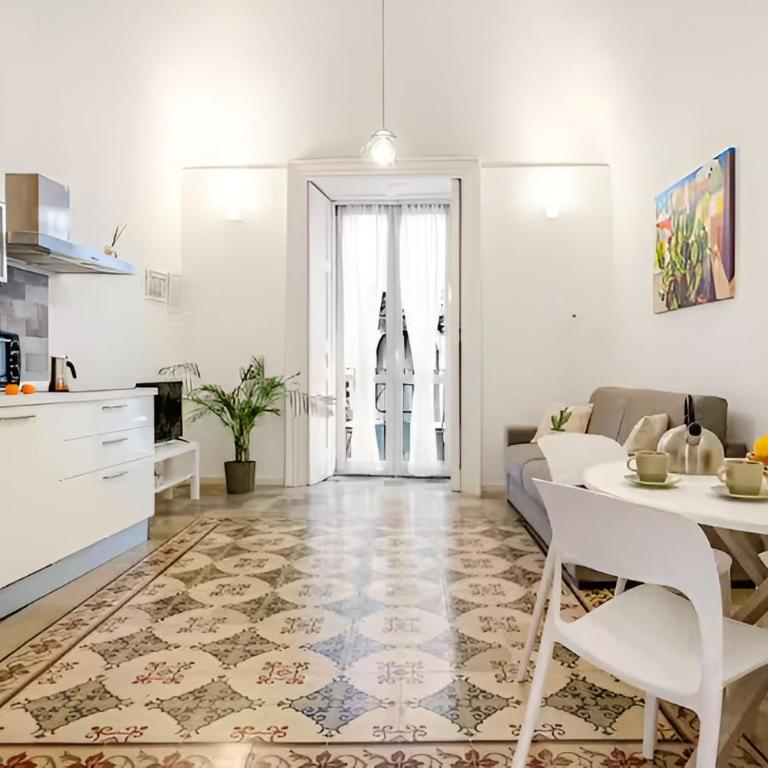 The Cement Tiles - One-Bedroom Apartment - 11