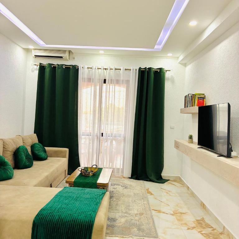 Karadag - Three-Bedroom Apartment - 7