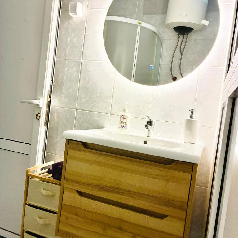 Karadag - Three-Bedroom Apartment - 3