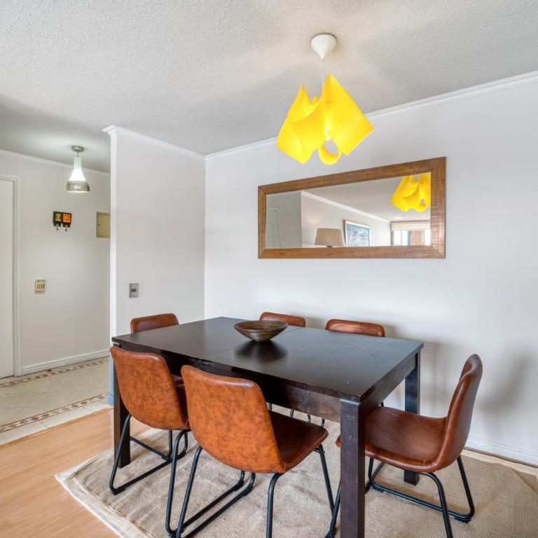 Las Condes Urban Apartment Wifi and Pool - Three-Bedroom Apartment - 16