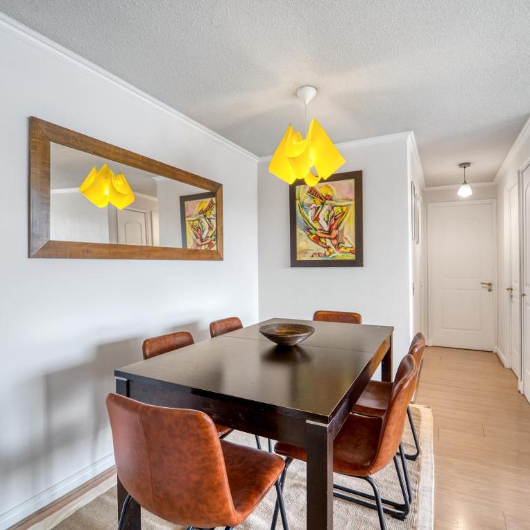 Las Condes Urban Apartment Wifi and Pool - Three-Bedroom Apartment - 3