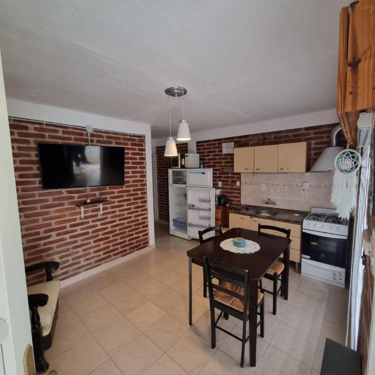 Destello Dorado - Two-Bedroom Apartment - 1
