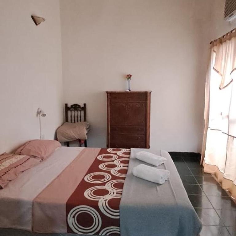 YRIGOYEN a pasos de PEATONAL - One-Bedroom Apartment - 1