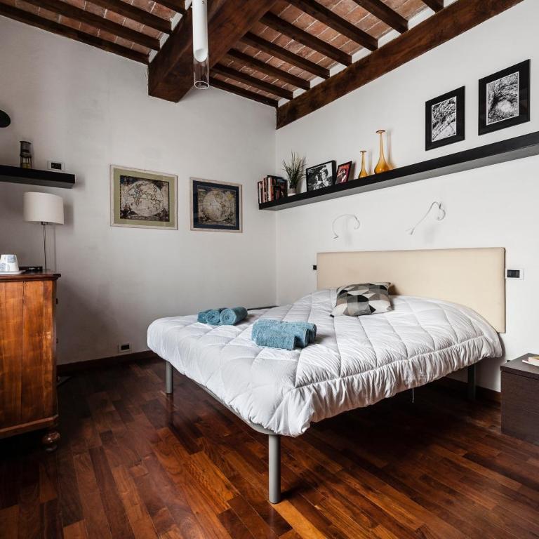 Spacious 2BR Apartment for Families Central & Quiet Pisa - Appartamento - 8