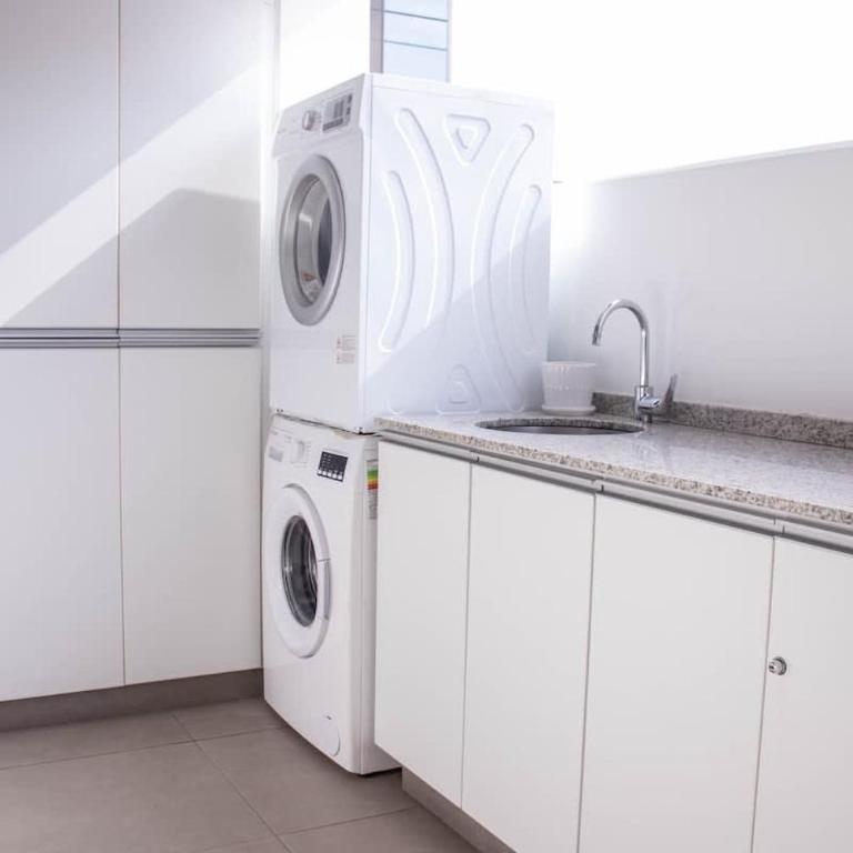 3BR Classic Apartment in San Isidro - Three-Bedroom Standard Apartment - 6
