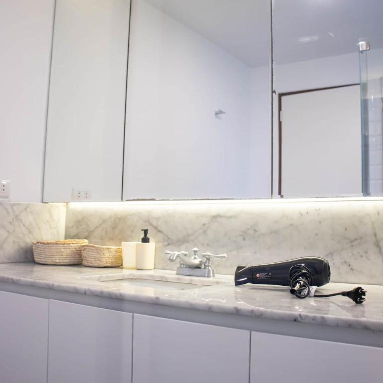 3BR Classic Apartment in San Isidro - Three-Bedroom Standard Apartment - 17