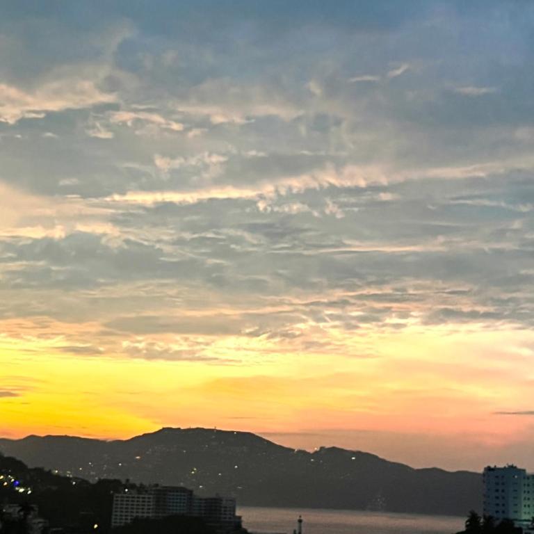 Departamento en Acapulco Caleta - Apartamento de 2 dormitorios - 1