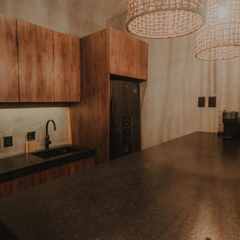 Private Jungle 1BR Retreat & Fast Wi-Fi - One-Bedroom Apartment - 30
