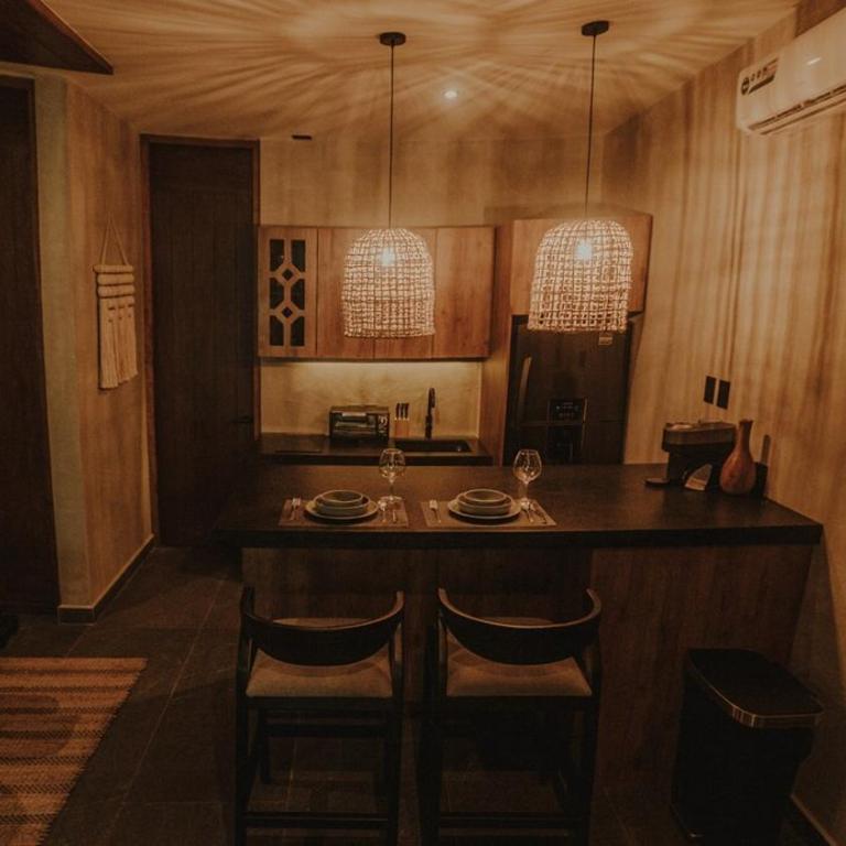 Private Jungle 1BR Retreat & Fast Wi-Fi - One-Bedroom Apartment - 39