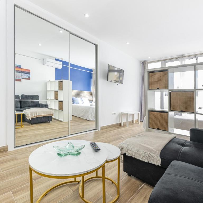 Central studio with balcony, close to the sea - Estudio - 8