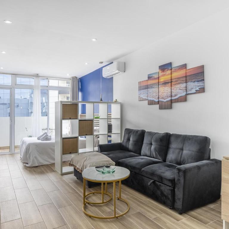 Central studio with balcony, close to the sea - Estudio - 9