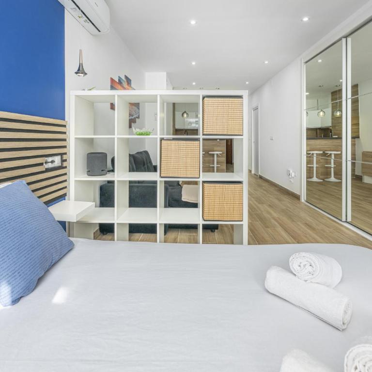 Central studio with balcony, close to the sea - Estudio - 19