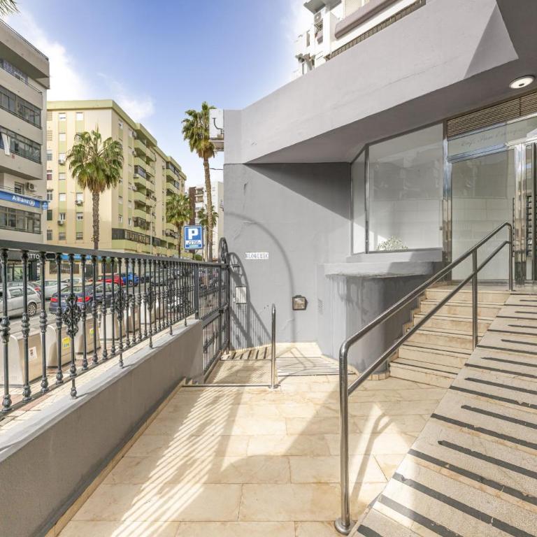 Central studio with balcony, close to the sea - Estudio - 33
