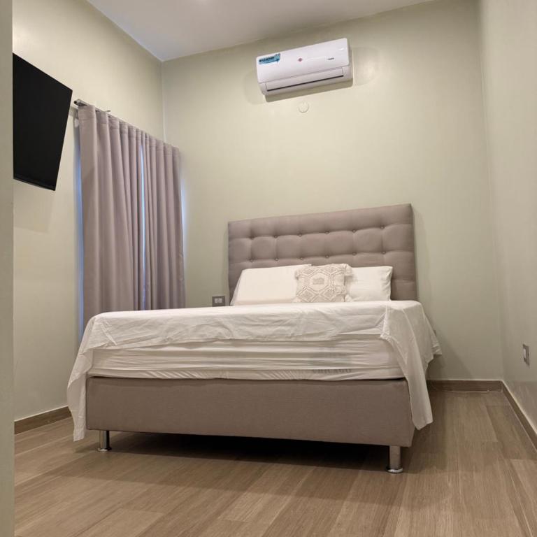 Villa Vazquez - Three-Bedroom House - 3