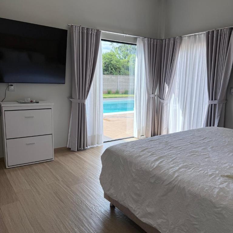 Villa Vazquez - Three-Bedroom House - 4
