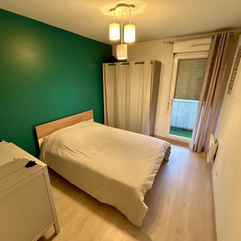 Modern City Center apartment with parking! - Appartement 2 Chambres - 39