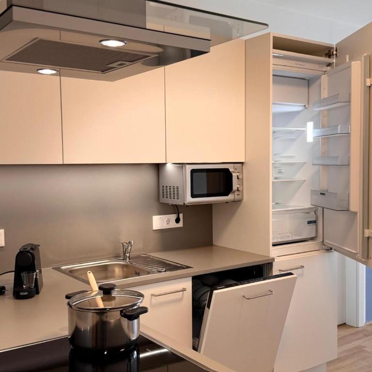 M2Suites by BestChoice - Messe - Parking - Self-Check-in - Apartment mit 2 Schlafzimmern und Balkon - 13