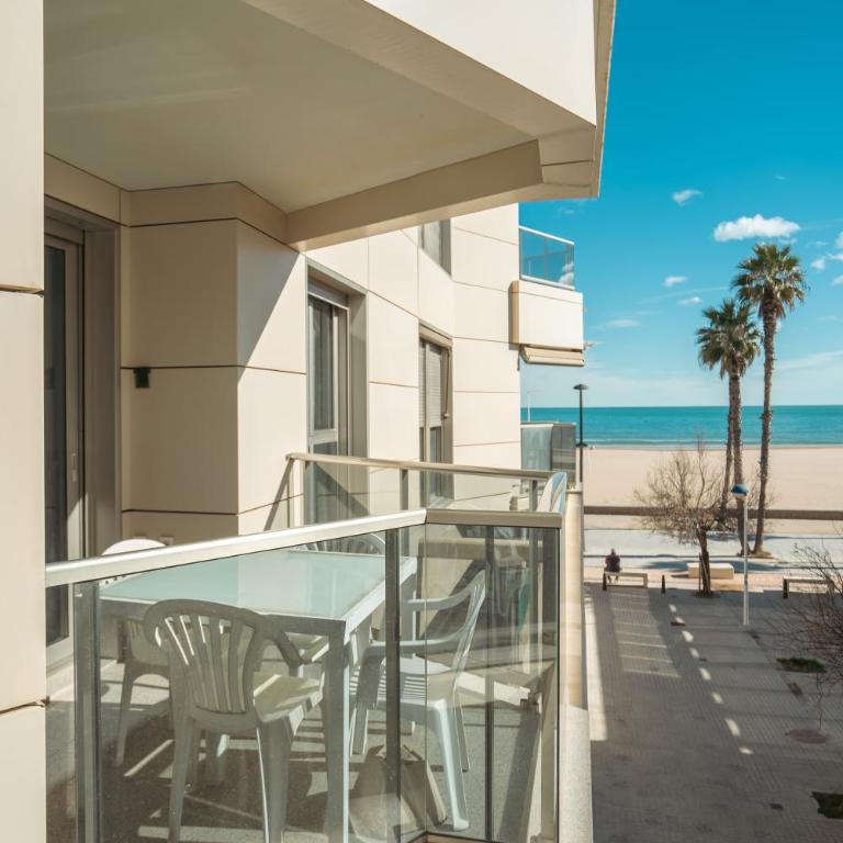 FiveStepsToSea - Beach Apartment Valencia - Apartment with Sea View - 6