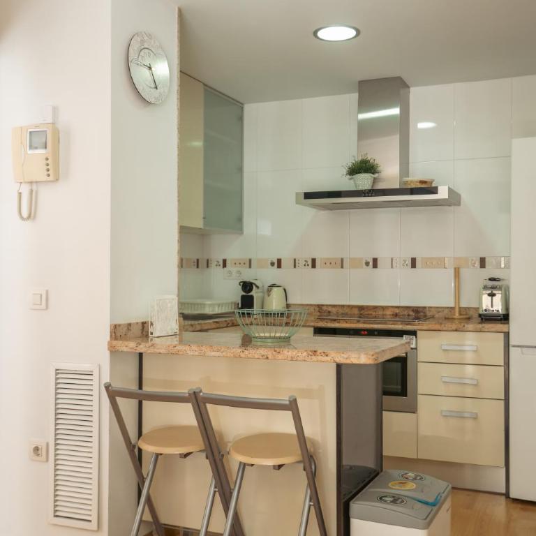FiveStepsToSea - Beach Apartment Valencia - Apartment with Sea View - 27