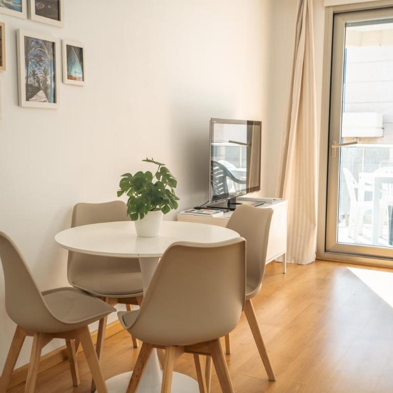 FiveStepsToSea - Beach Apartment Valencia - Apartment with Sea View - 32
