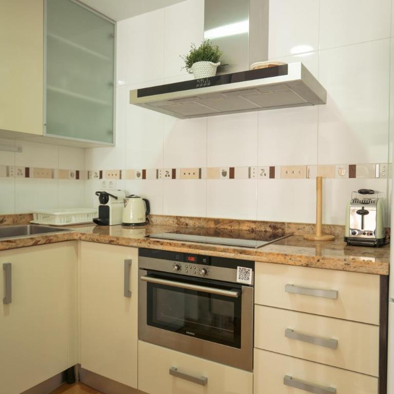 FiveStepsToSea - Beach Apartment Valencia - Apartment with Sea View - 33
