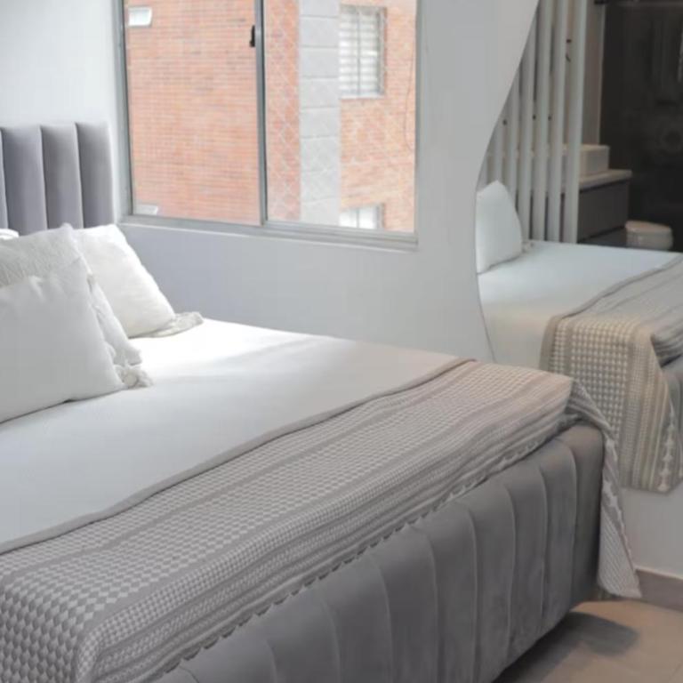 Modern Studio in Poblado, Free Parking - Apartamento de 1 dormitorio - 2