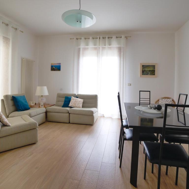 Ioniris Apartments - Private apartment in a villa with parking, 100 m from the sea - Casa con 2 Camere da Letto - 23