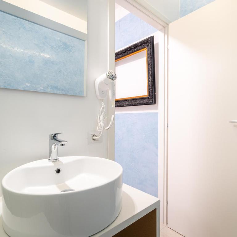 Vitti's home Verona 6 - Standard Quadruple Room - 11