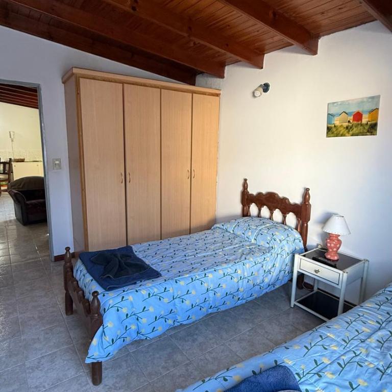 Departamento tranquilo en Puerto Madryn - Two-Bedroom Apartment - 2