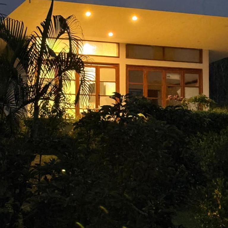 Natural Paradise overlooking the mountains - One-Bedroom Chalet - 2