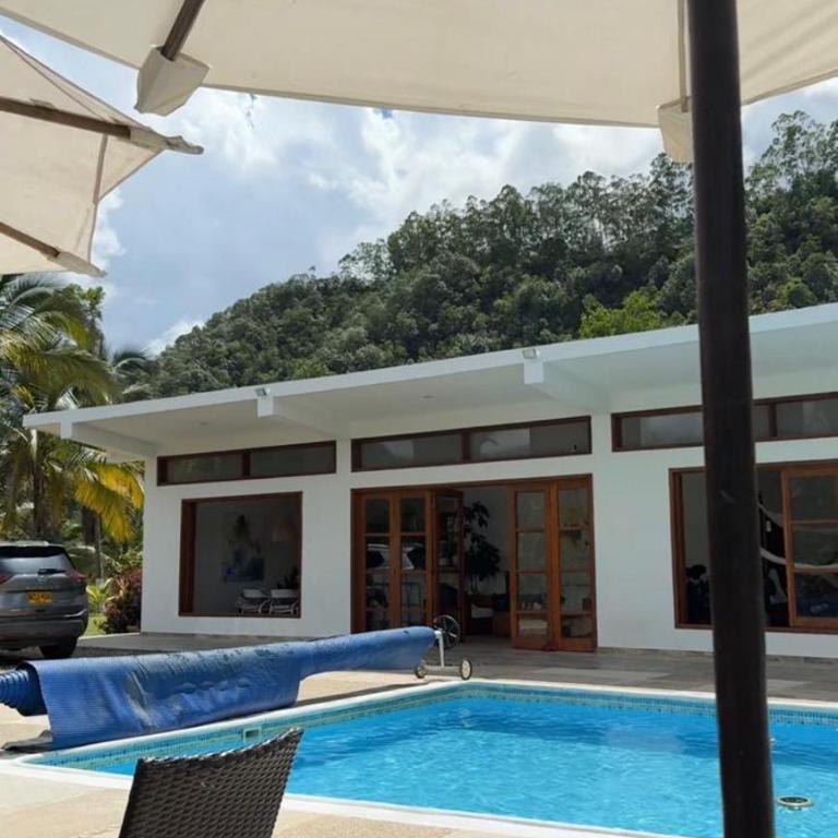 Natural Paradise overlooking the mountains - One-Bedroom Chalet - 5