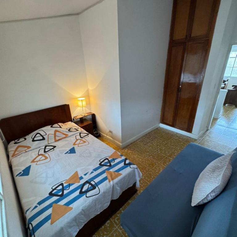 Roldanillo Urban Apartment San Nicolás - Three-Bedroom Apartment - 9