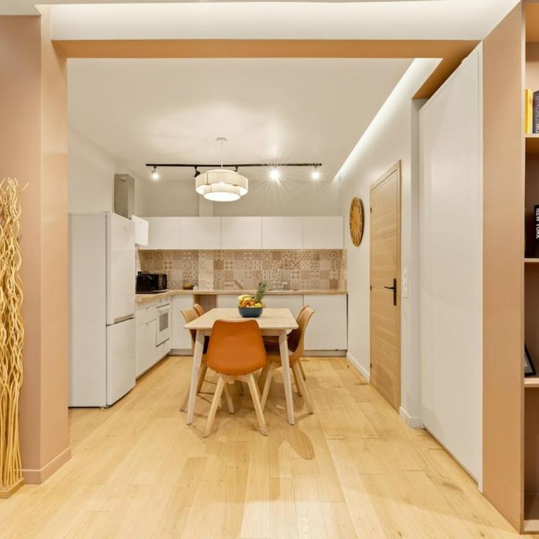 Appartement refait à neuf - 6 perssones - Paris - Appartement 2 Chambres - 14