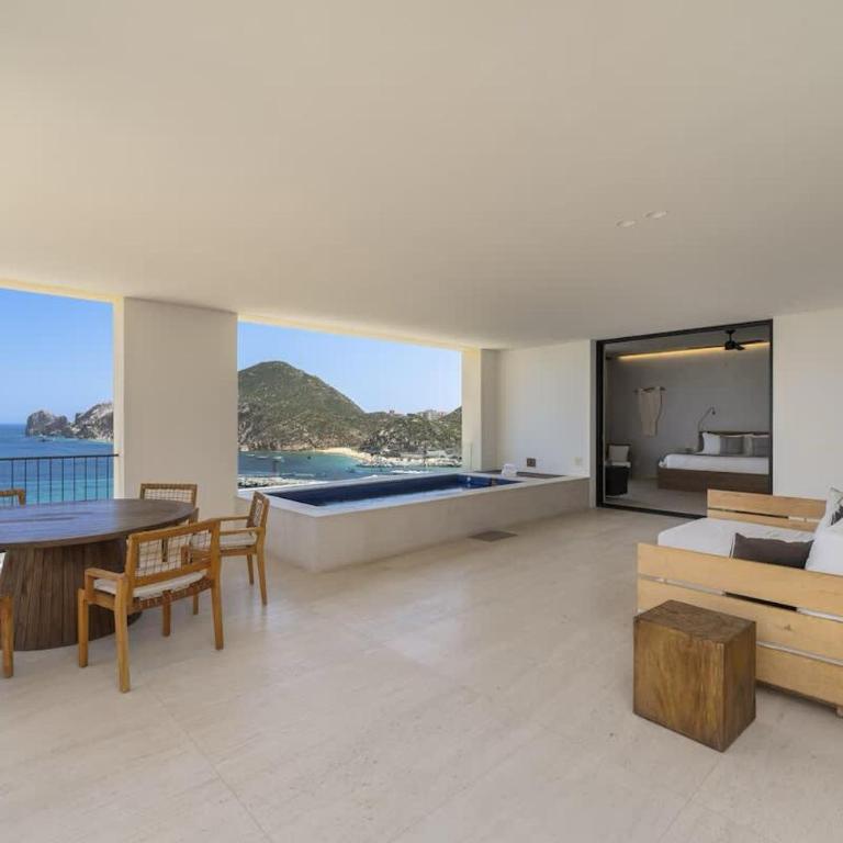 Medano Beach Cabo Resort 3 bedroom steps to marina - Apartamento - 3