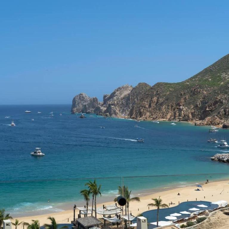 Medano Beach Cabo Resort 3 bedroom steps to marina - Apartamento - 30