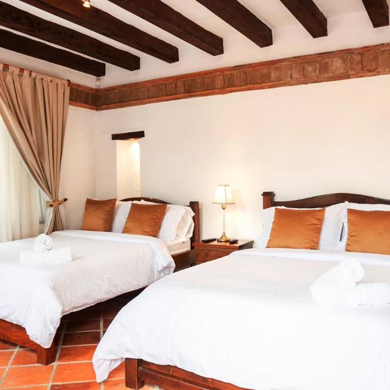 Hacienda Cascanueces - Family Suite - 7