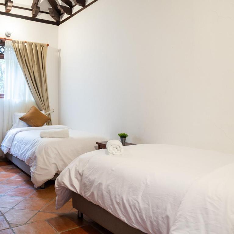 Hacienda Cascanueces - Two-Bedroom House - 11
