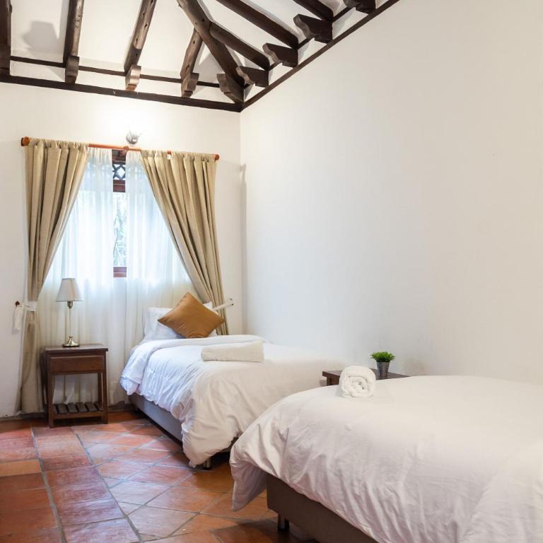 Hacienda Cascanueces - Two-Bedroom House - 12