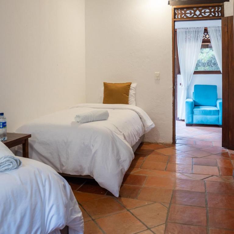 Hacienda Cascanueces - Two-Bedroom House - 13
