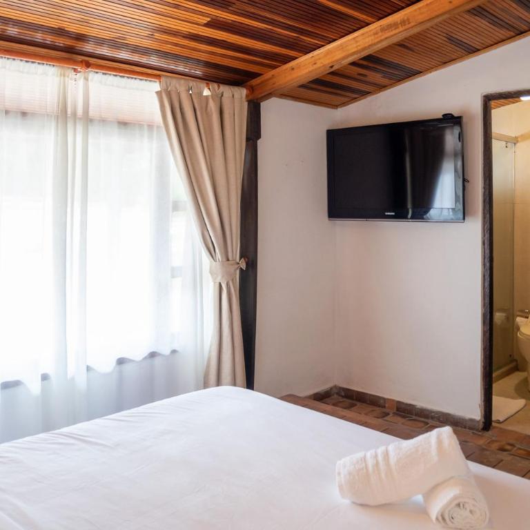Hacienda Cascanueces - Double Room - 15