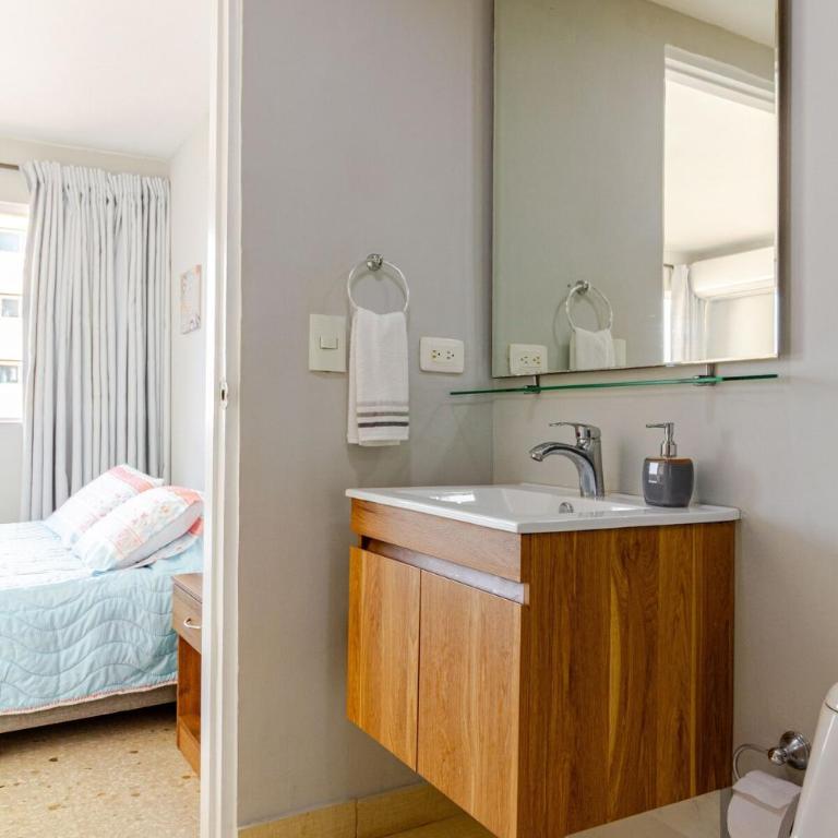 Modern apartment in El Cabrero - One-Bedroom Apartment - 21