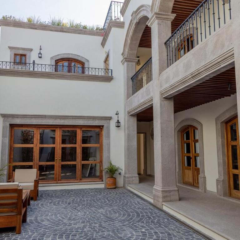 Stunning View Classic Colonial - Villa - 62