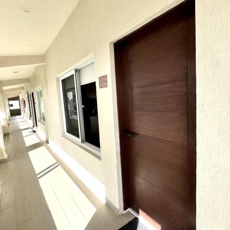 Lullaby of Waves, A Spectacular Escape - One-Bedroom Apartment - 17