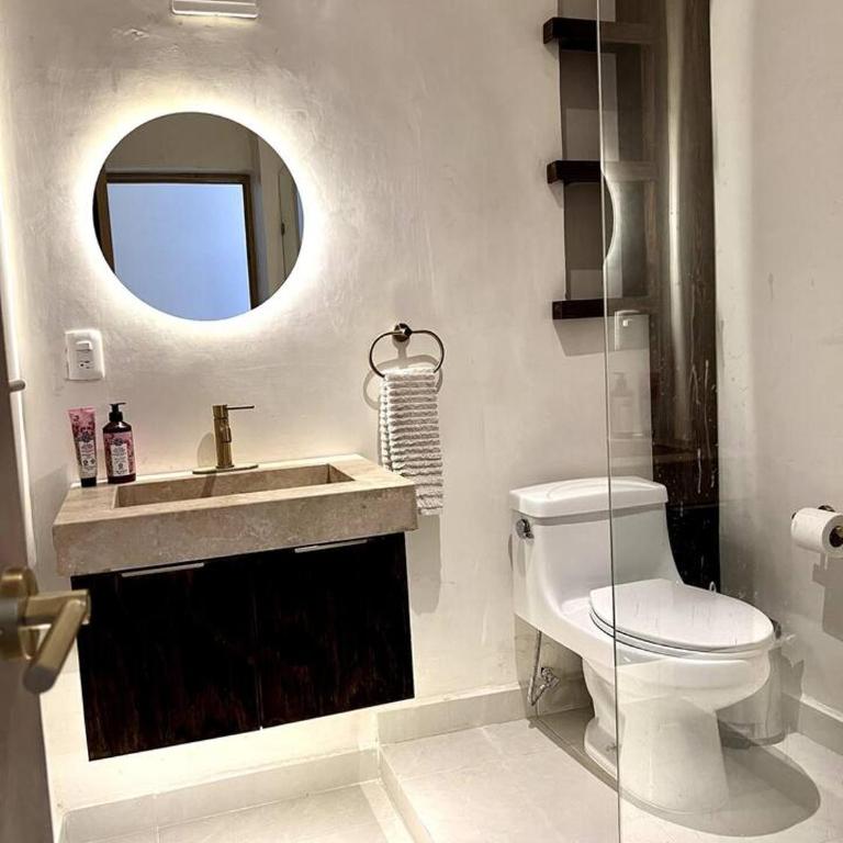 Lullaby of Waves, A Spectacular Escape - One-Bedroom Apartment - 21