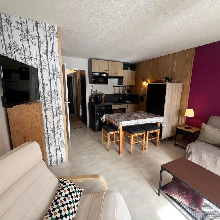 Studio cabine proche village Corrençon avec accès navette - FR-1-515-242 - Studio - 1