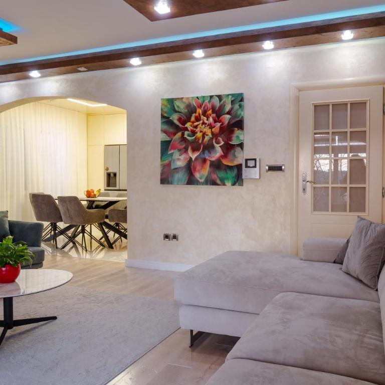 Villa Dragana with heading swimming pool and parking - Vila sa Sopstvenim Bazenom - 26