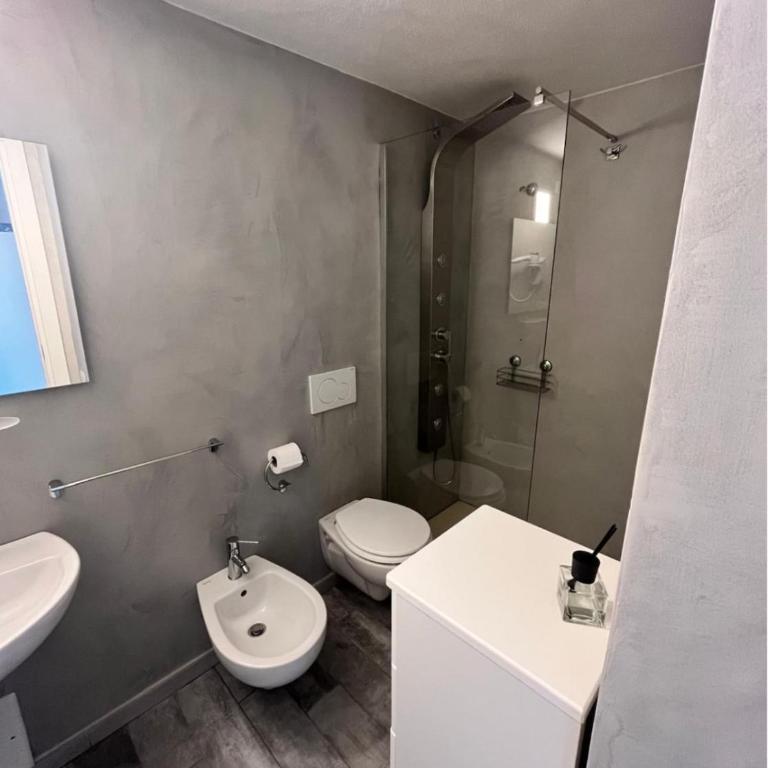 Villa 4 Fronte Mare - Appartamento con 2 Camere da Letto - 4