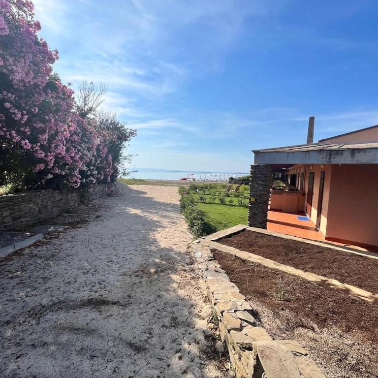 Villa 4 Fronte Mare - Appartamento con 2 Camere da Letto - 11
